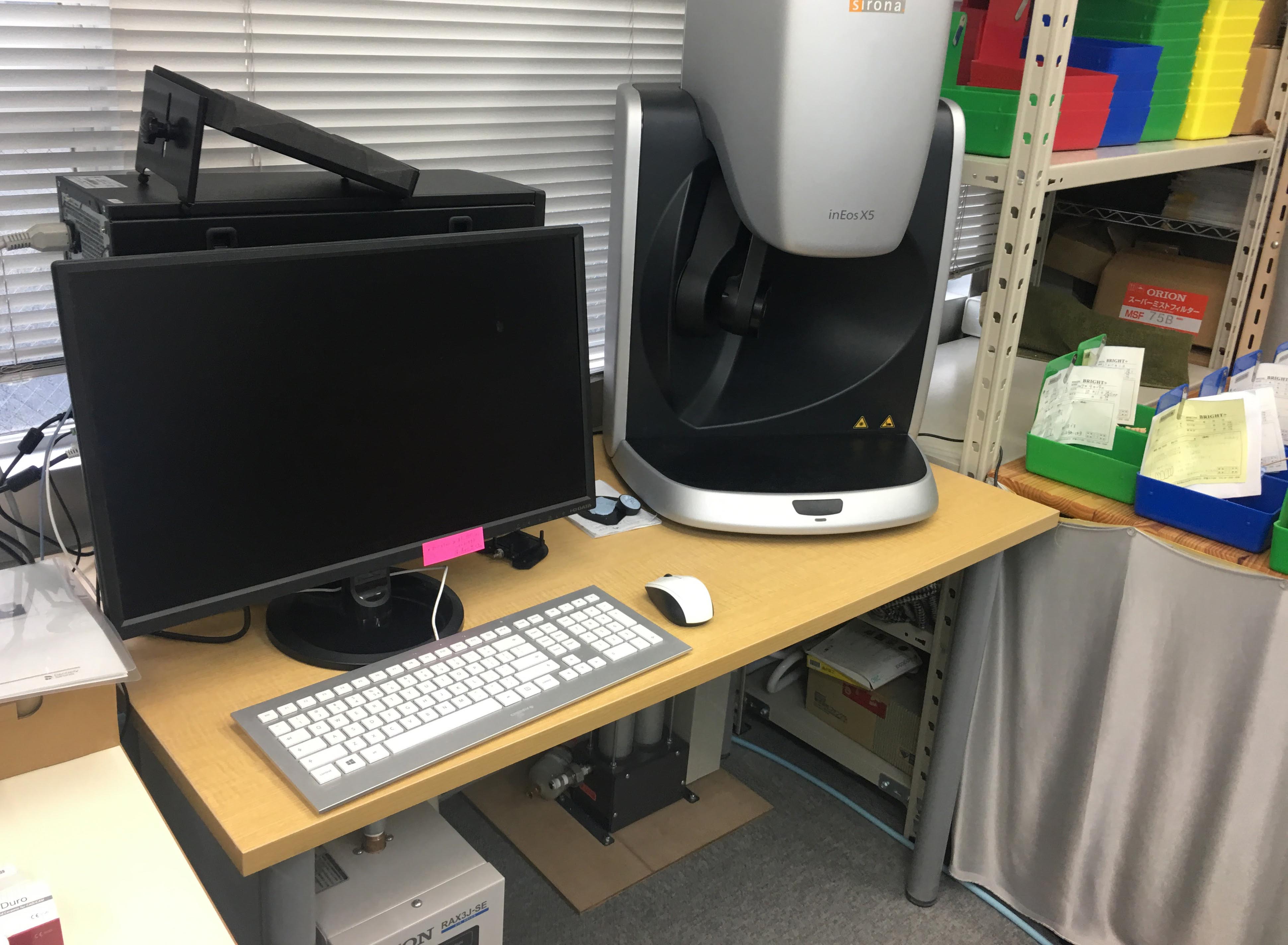 
			歯科技工・無給油式・防音コンプレッサー・CFP07C-8.5導入事例