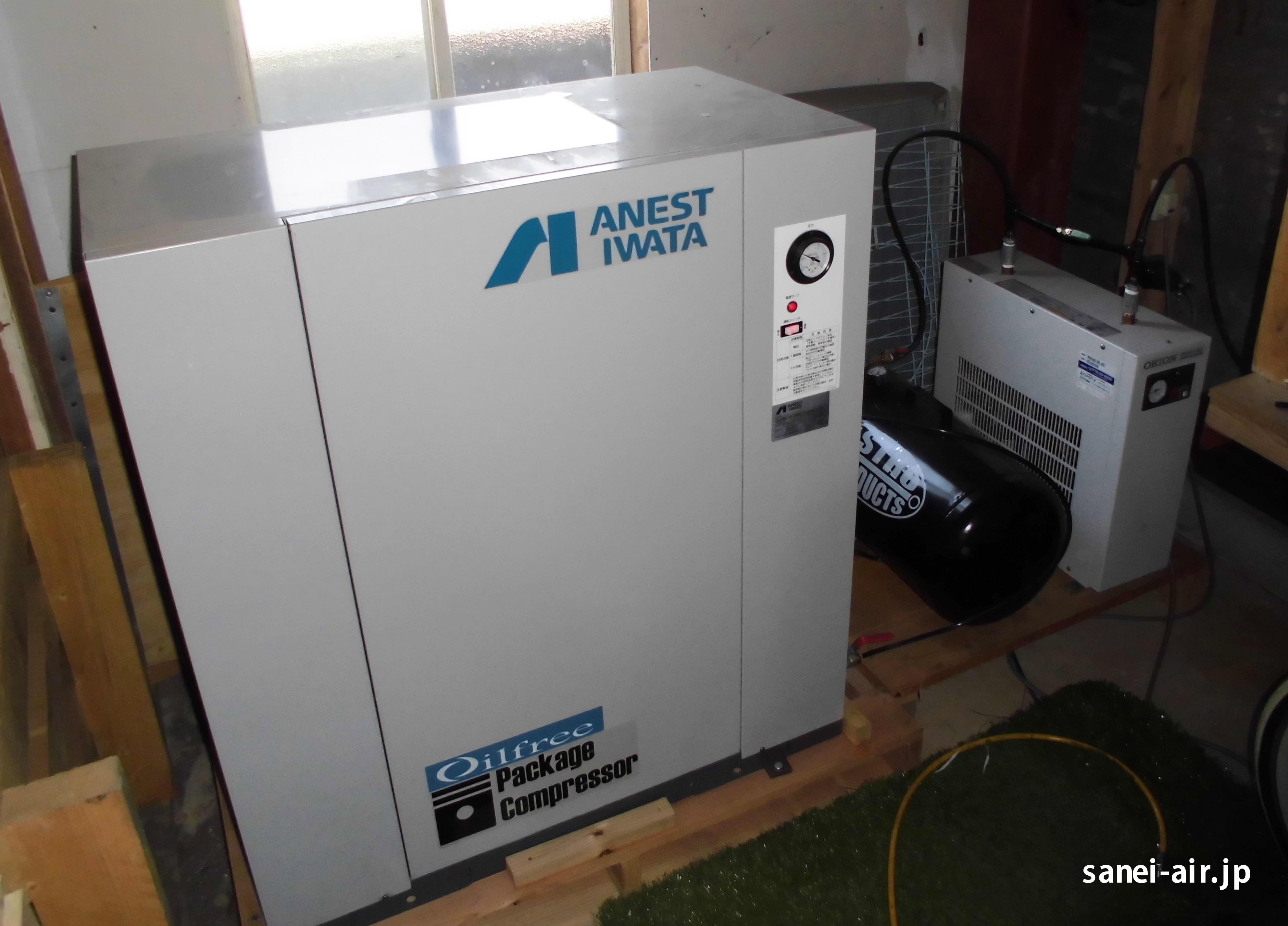 無給油式防音コンプレッサー2.2kw（ドライヤー無）・歯科技工・CFP22CF-8.5導入事例