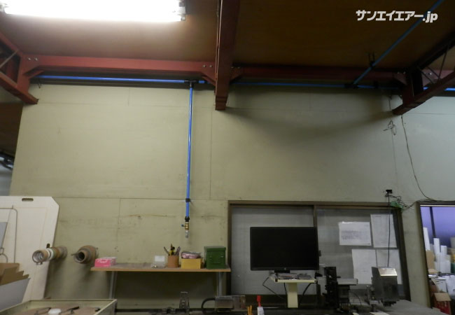 エアー配管の分岐と立下り
