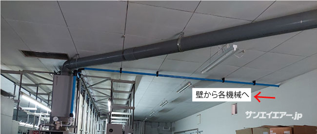 天井への配管施工。SGPと比べて重量が1/3